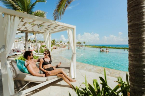  TRS Yucatan Hotel - Adults Only  Акумаль